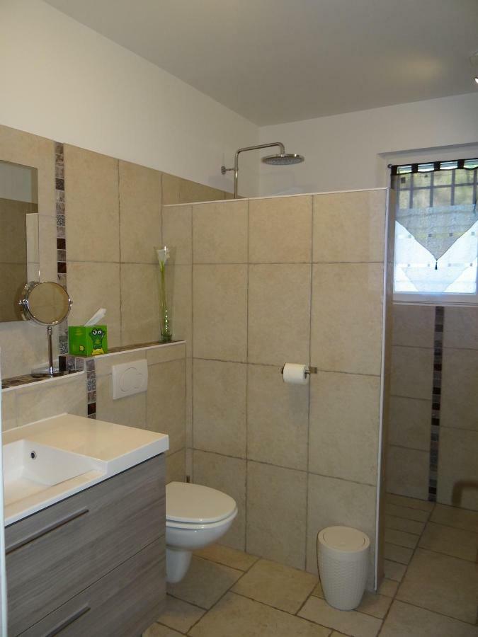 Campagne Ceres Bed & Breakfast เลอ ปีย์ ซองต์ เรปาฮาด ภายนอก รูปภาพ